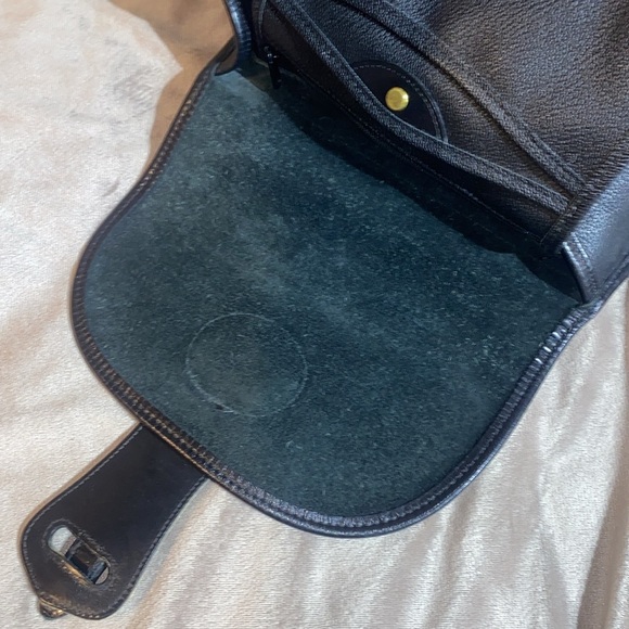 Vintage Dooney and Bourke medium Essex Shoulder Bag - Picture 9 of 16